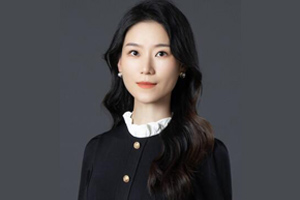 中方副校长 杨鑫/Christina