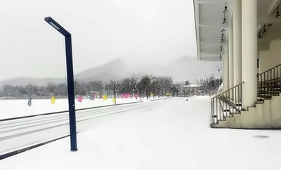 2018湖州帕丁顿双语学校校园初雪：校园
