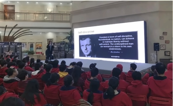 上海诺科学校宝山校区12月学生大会.jpg