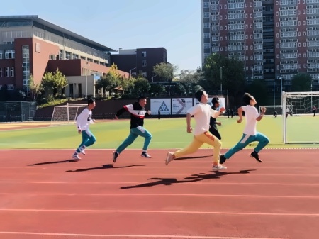 句容碧桂园融合高中运动会.jpg
