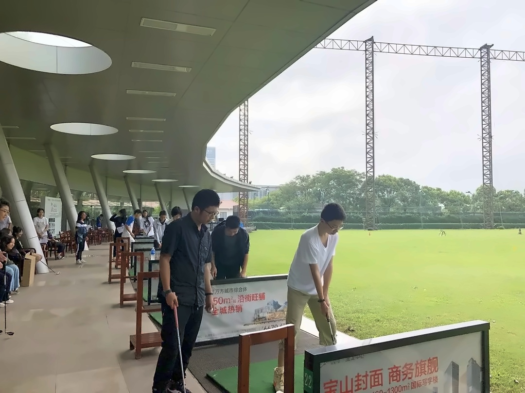 高尔夫运动.jpg