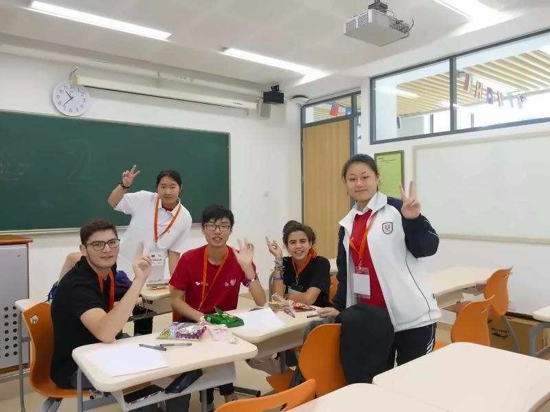 小组Project讨论.jpg