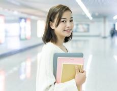 专科以上学历