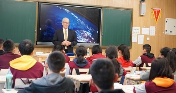 成都金苹果锦城中学国际课程