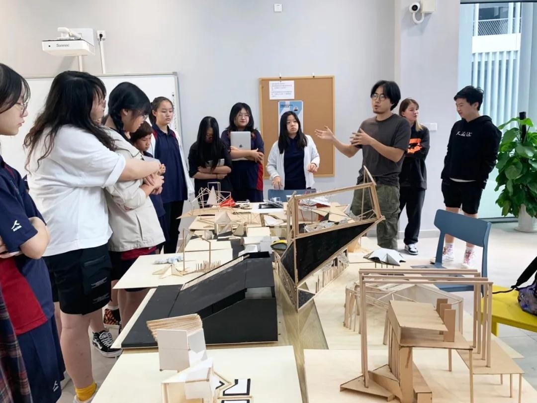 深圳国际预科学院