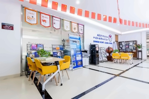 張家港梁豐高級中學國際學院