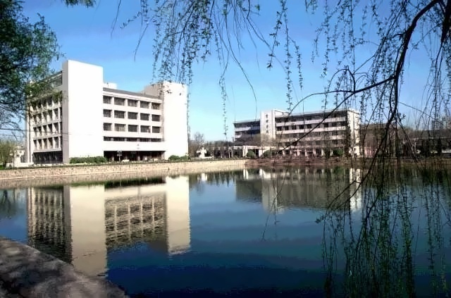 天津大学