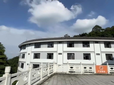 南京师范大学附属实验学校国际部广州帽峰山教学区校园环境