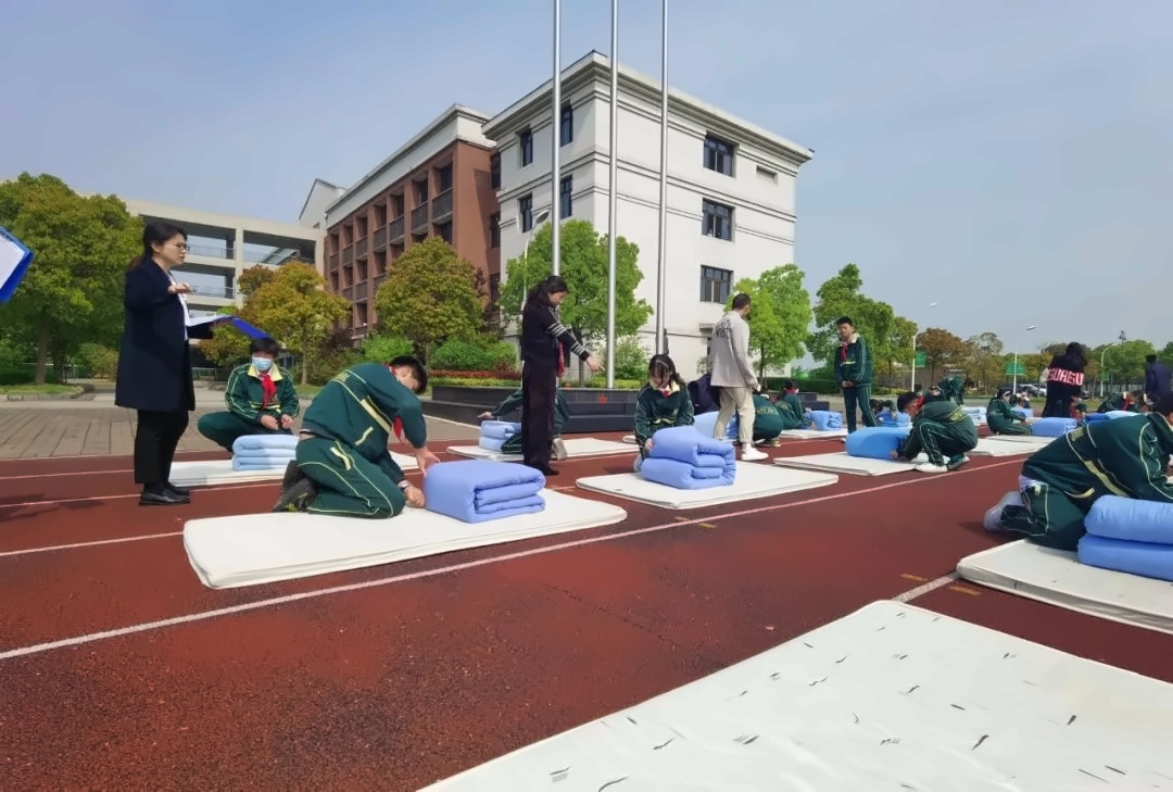 上海枫叶国际学校.jpg