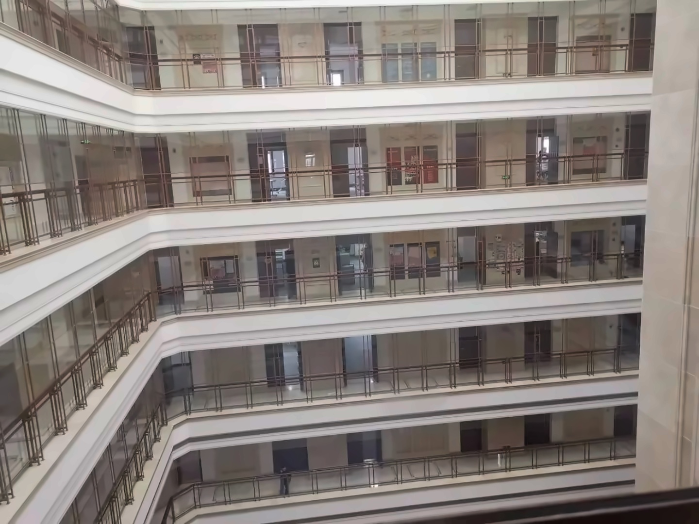 上海诺科学校宝山校区教学楼.jpg