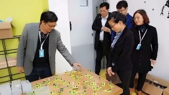 闵云副市长一行莅临湖州帕丁顿双语学校视察指导