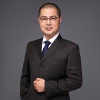 文亦言 梅沙双语学校 校长