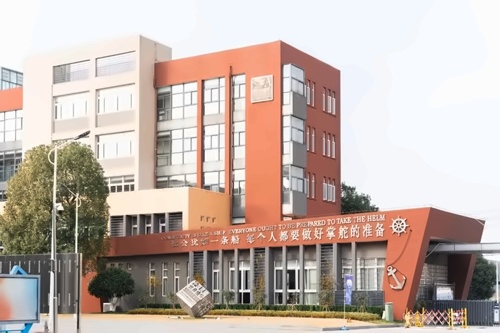 句容碧桂园学校校园环境
