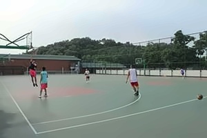 象贤中学国际部篮球场