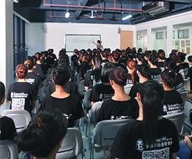 学生在上课