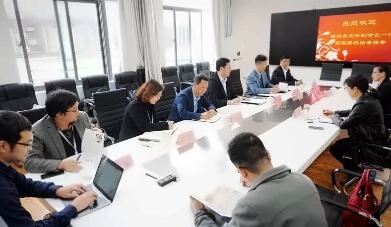 闵云副市长一行莅临湖州帕丁顿双语学校视察指导
