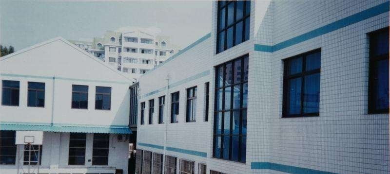 石家庄纺织技工学校