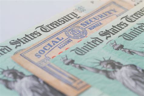 劳动与社会保障