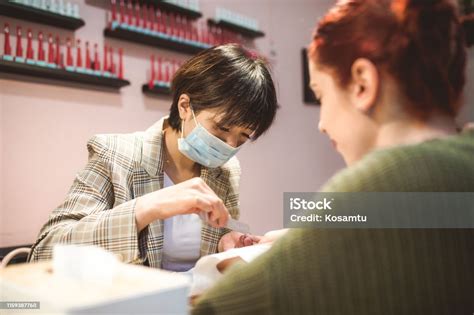 专业美甲美睫精修课程