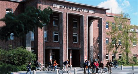 德国基尔应用科技大学预科申请