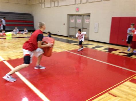 篮球暑期提升夏令营