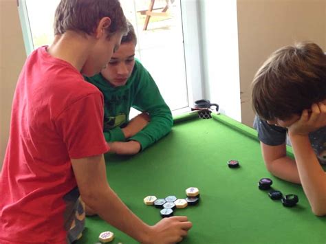 青少年足球周末俱乐部