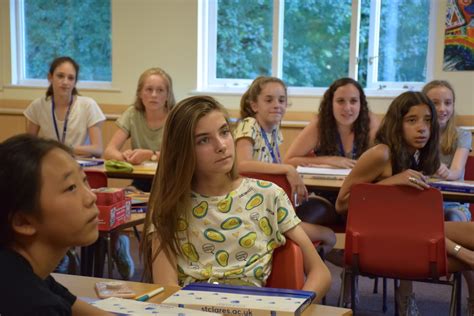 初中英语特色课程