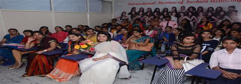 服装设计一年制文凭精英课程