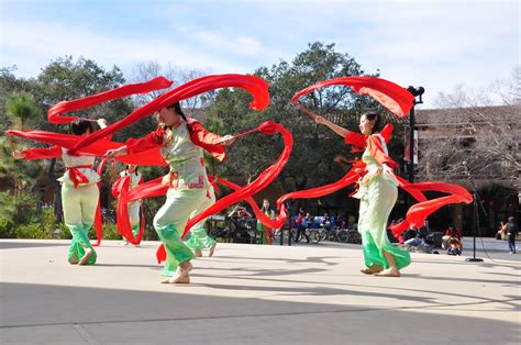 中国舞特色精品课程