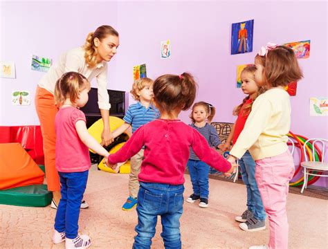 2岁半-3岁幼儿早教课程
