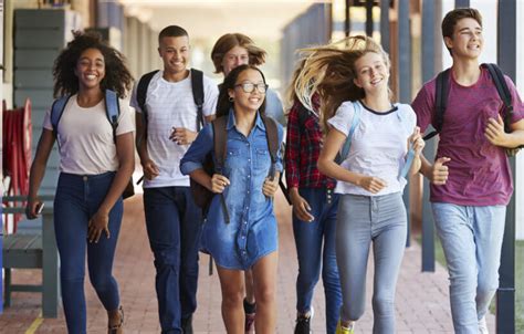 13-15岁美国中学学科英语课