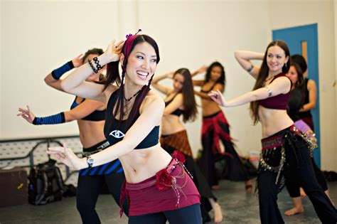 成人肚皮舞特色课程