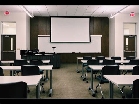 国际高中入学考试基础课程