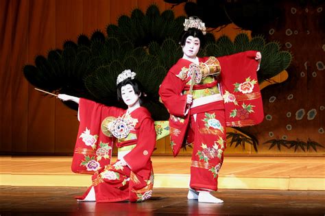 日韩流行舞蹈特色课程