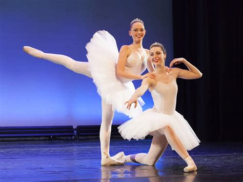 舞蹈表演艺术课程