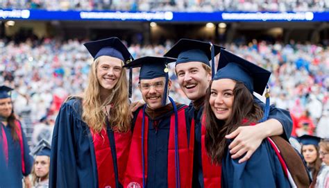 加拿大本科/研究生留学申请项目