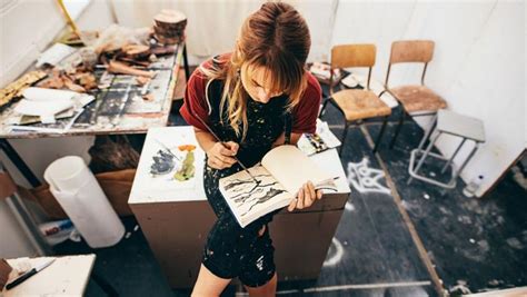 艺术基础实践课程