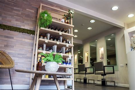 广州依琳儿国际高级美发全科培训