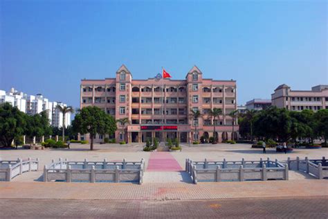 南宁中学英语培训班