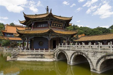 云南昆明形象礼仪训练