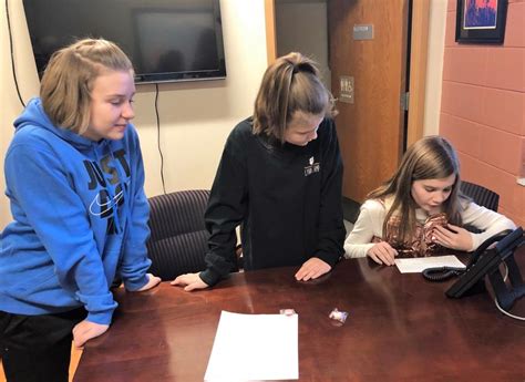 小学生军事体验营