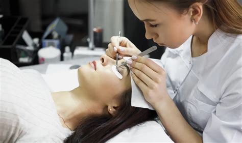 广州美甲美睫培训学校
