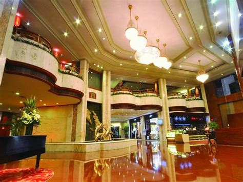 中山国际专业美容师全科班