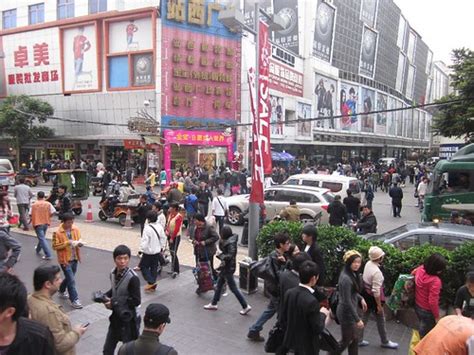 广州李阳疯狂英语全封闭集训营