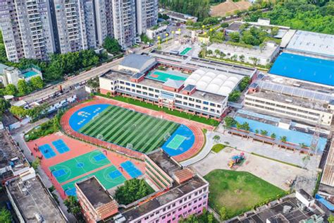 李阳疯狂英语中学全封闭国庆集训营广州招生