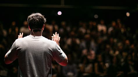 大学生演讲与口才培训班