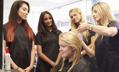 重庆初级发型师培训