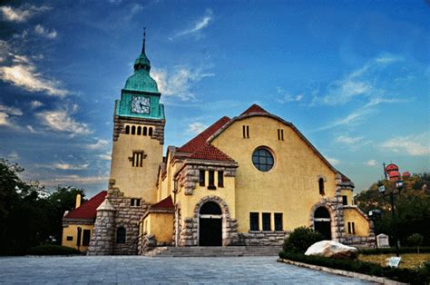 青岛西班牙语专业课程