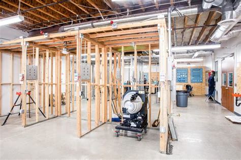 广州高级电工培训