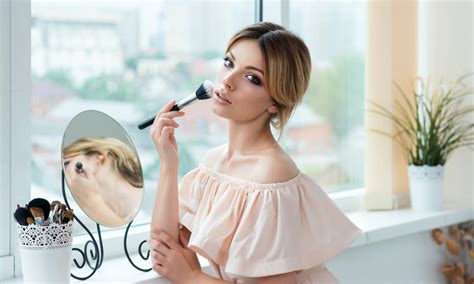 尚艺专业化妆造型入门速成班